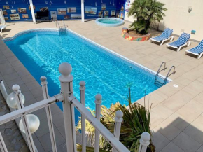 Amerique Hotel Palavas - Piscine - Plage